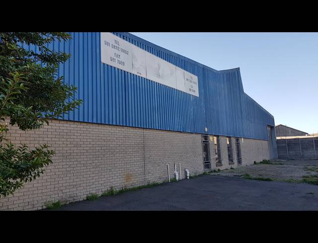 1,580M² FACTORY TO LET IN BRACKENFELL INDUSTRIAL